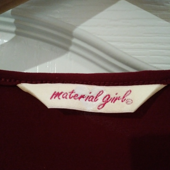 Material Girl Dress V Neck Wrap Around (look) - Picture 7 of 7